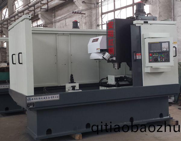 前軸(zhou)鎖(suo)銷(xiao)孔(kong)專(zhuan)用(yong)加(jia)工(gong)