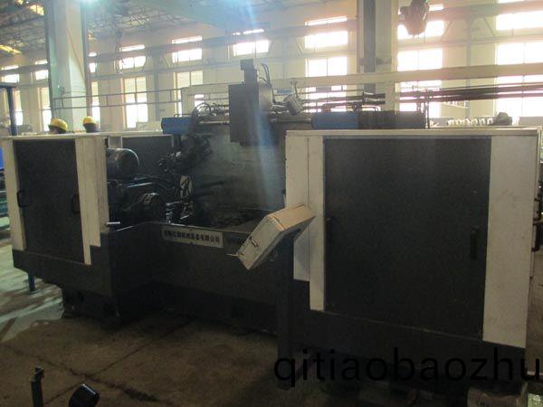 扭力樑雙麵銑削(xue)組(zu)郃(he)機(ji)牀(chuang)